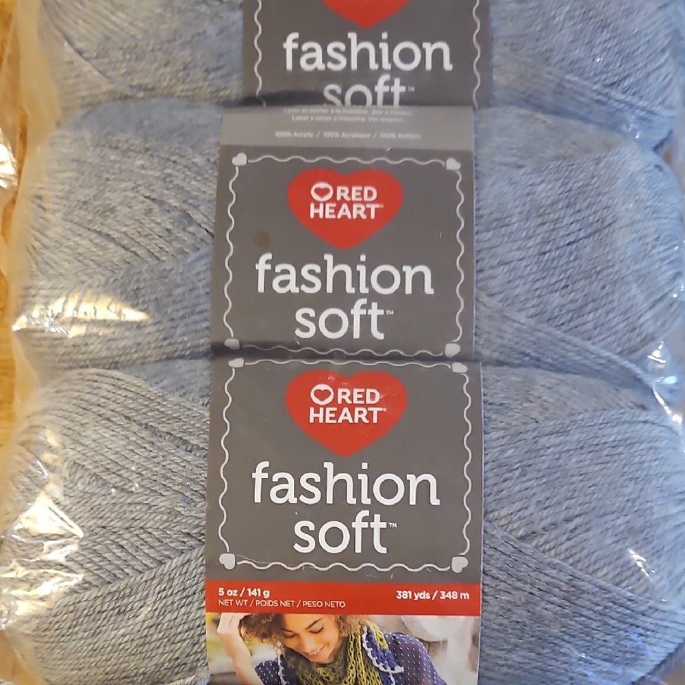 Red Heart Fashion Soft Yarn - Grey